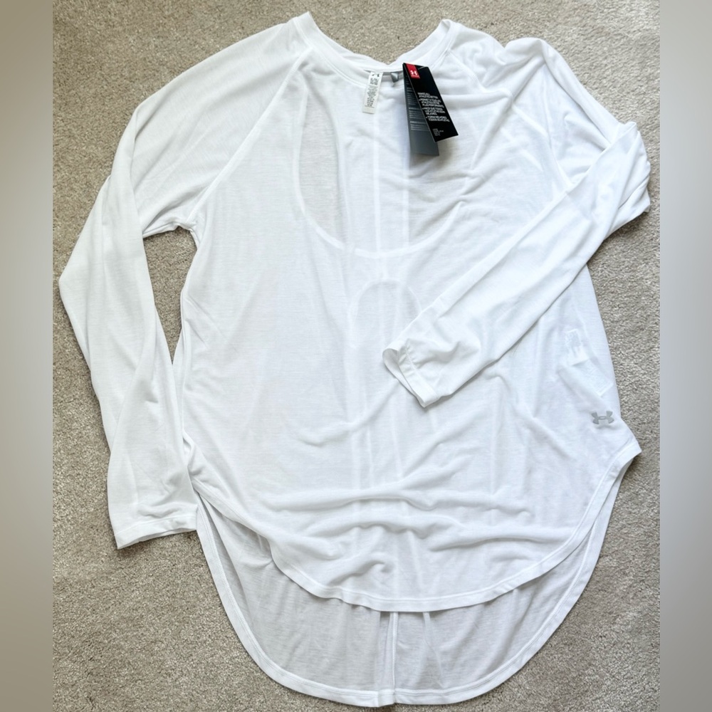 Under Armour Women's White Long Sleeve Open Back Loose Fit - White Sz XL - NWT